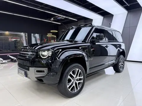 Land Rover 卫士 2023