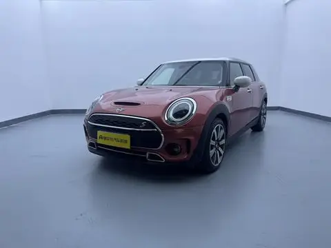 MINI CLUBMAN 2023