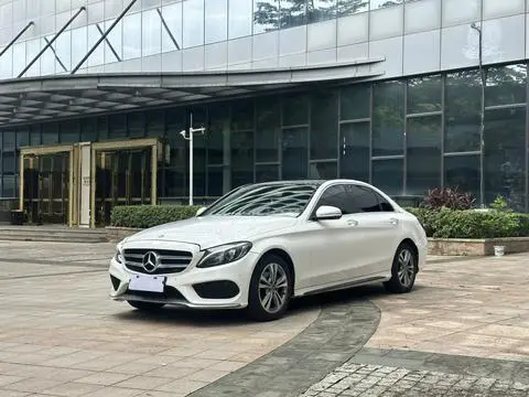 Mercedes-Benz C-Class 2018