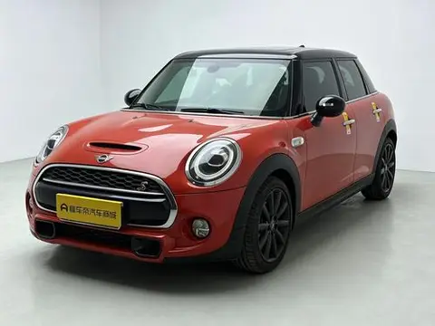 MINI MINI 2018