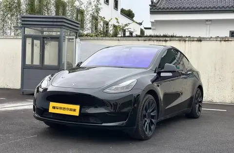 Tesla Model Y 2022 — фото 1