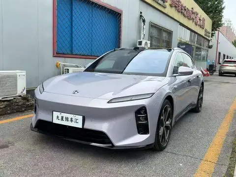 NIO ET5T 2025