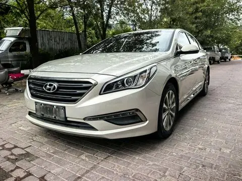 Hyundai 索纳塔九 2015