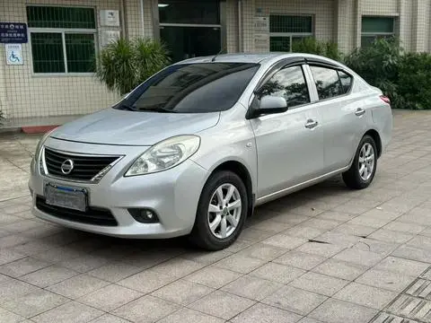 Nissan 阳光 2011