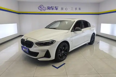 BMW 1 Series 2021
