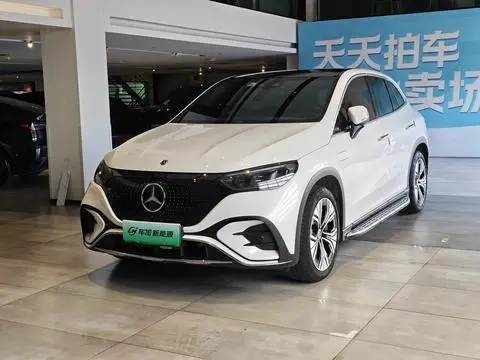 Mercedes-Benz EQE SUV 2023