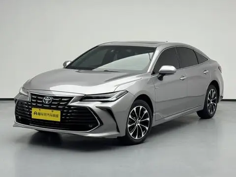 Toyota 亚洲龙 2022