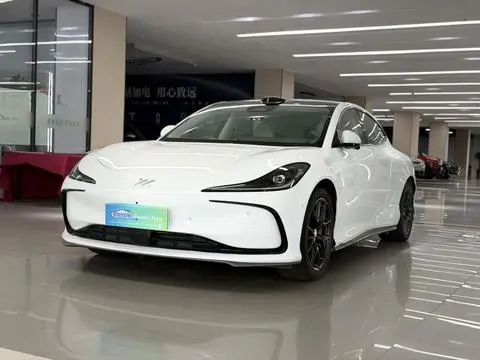IM Motors 智己L6 2024