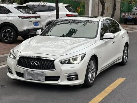 Infiniti Q50L 2016 — фото 1