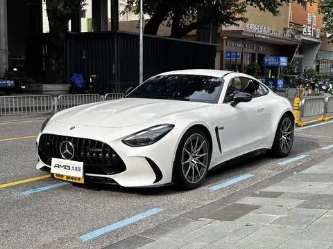 Mercedes-Benz AMG GT PHEV 2025 — фото 1