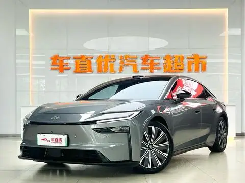 Toyota 铂智7 2026