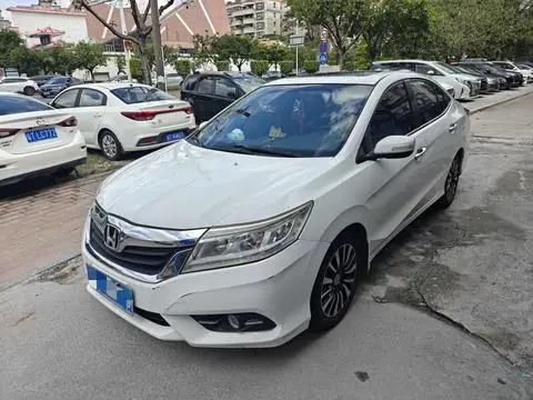 Honda Crider 2015