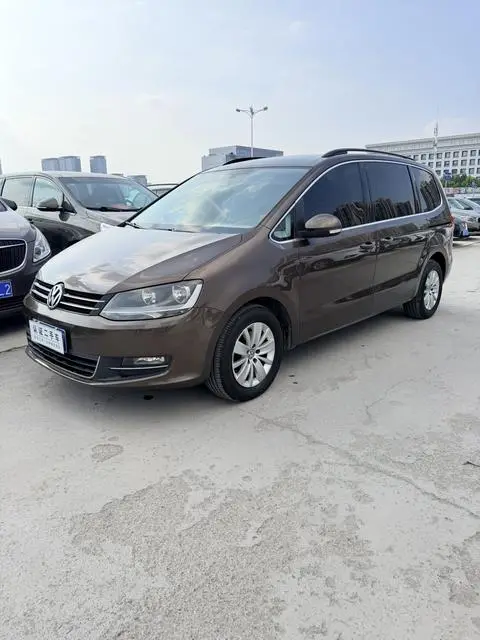Volkswagen 夏朗 2012