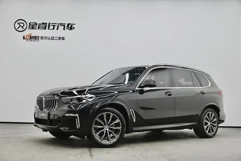 BMW X5 2022 — фото 1