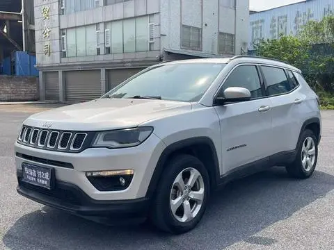 Jeep 指南者 2017