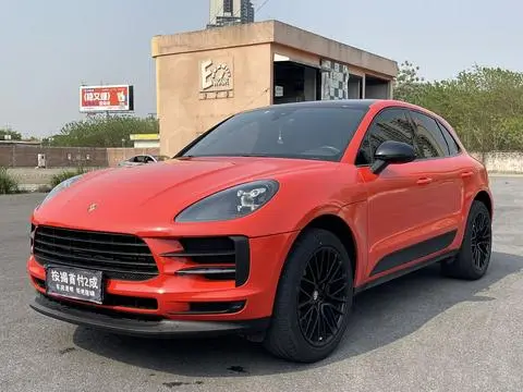 Porsche Macan 2020 — фото 1