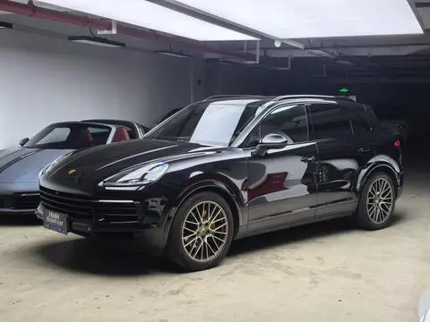 Porsche Cayenne 2022