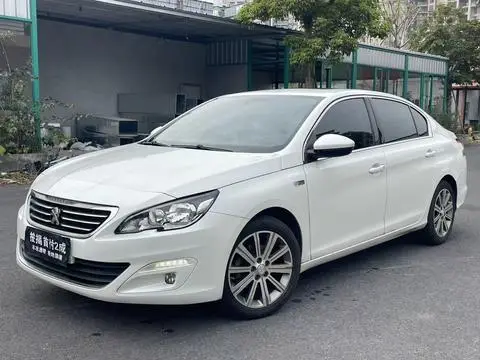 Peugeot 408 2015