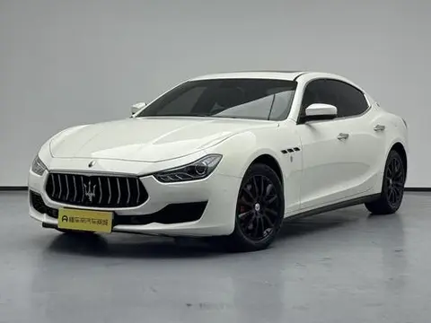 Maserati Ghibli 2021 — фото 1