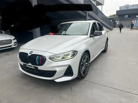 BMW 1 Series 2021