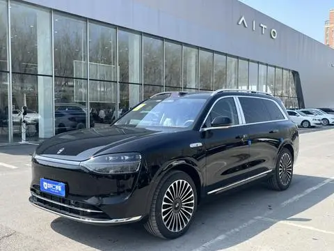 AITO M9 2025