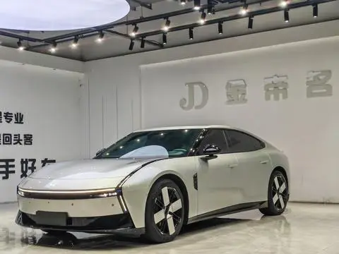 XPeng 小鹏P7 2025