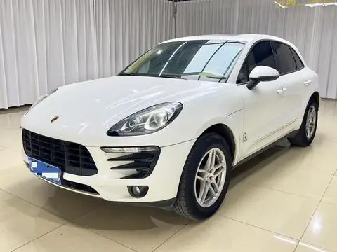 Porsche Macan 2016