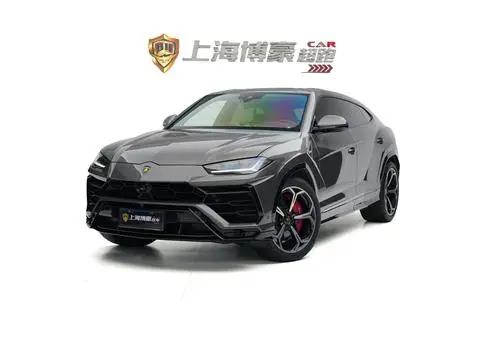 Lamborghini Urus 2021