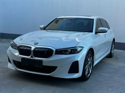 BMW i3 2022