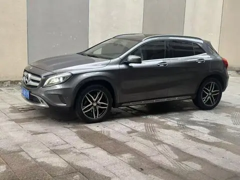 Mercedes-Benz GLA 2016