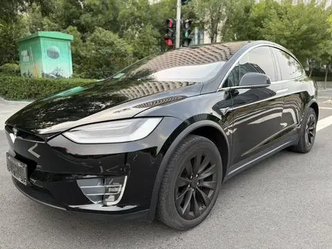 Tesla Model X 2016