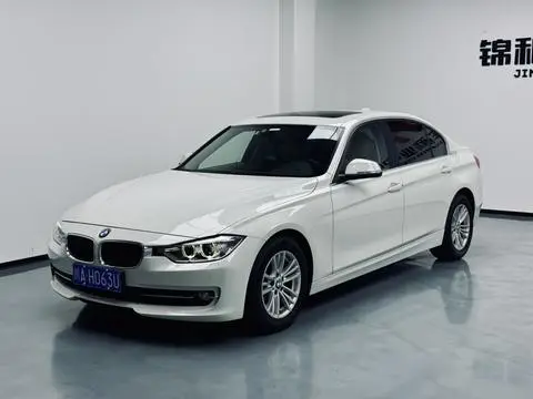BMW 3 Series 2015 — фото 1
