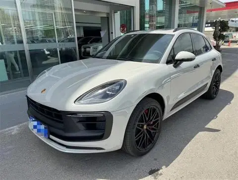 Porsche Macan 2022