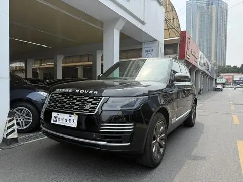 Land Rover 揽胜 2017 — фото 1