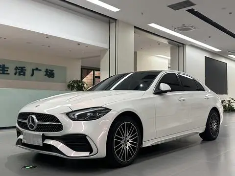 Mercedes-Benz C-Class 2024