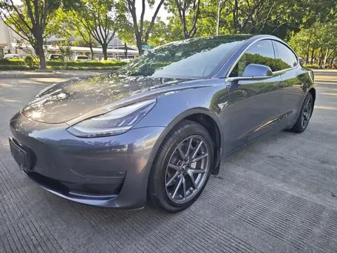 Tesla Model 3 2019 — фото 1