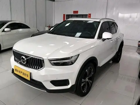 Volvo XC40 2022