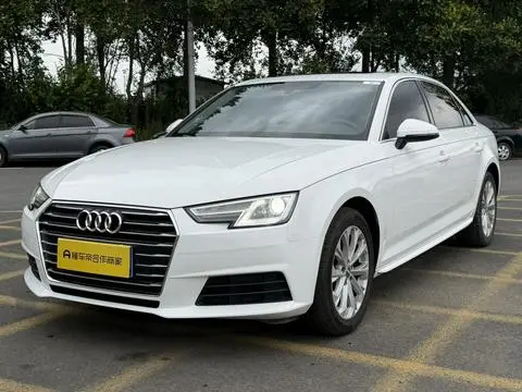 Audi A4L 2018