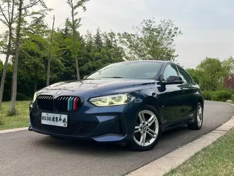 BMW 1 Series 2021