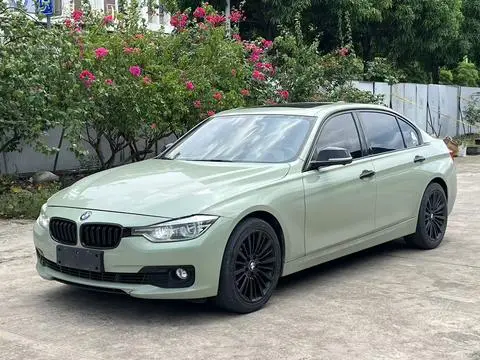 BMW 3 Series 2019 — фото 1