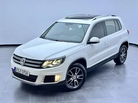 Volkswagen Tiguan 2015 — фото 1