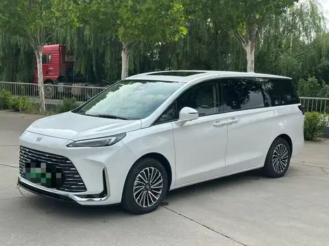 Buick GL8 PHEV 2025