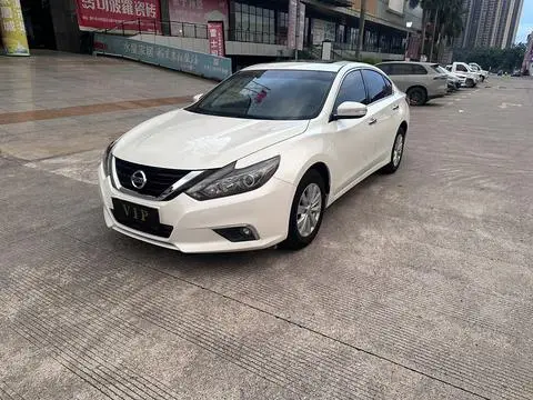 Nissan Teana 2016