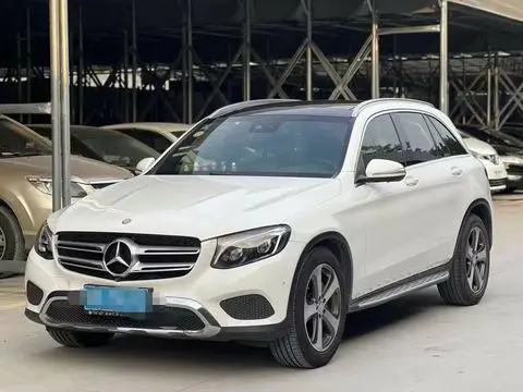 Mercedes-Benz GLC 2017 — фото 1