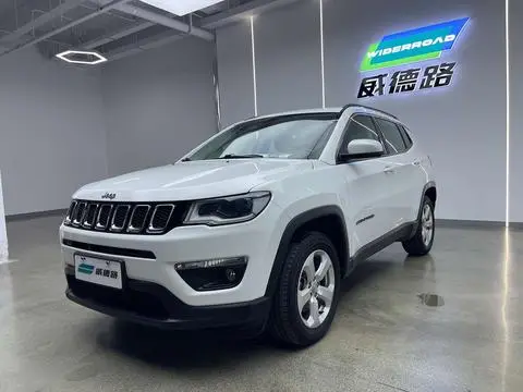 Jeep 指南者 2017