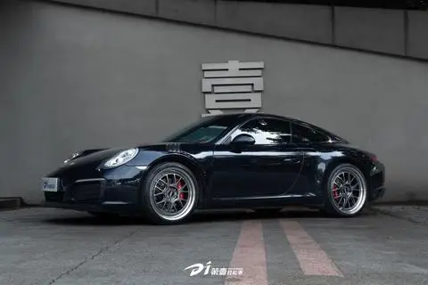Porsche 911 2016