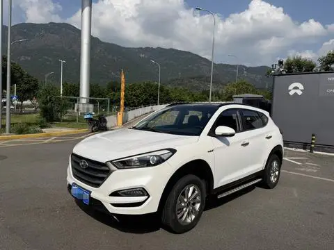 Hyundai 途胜 2015