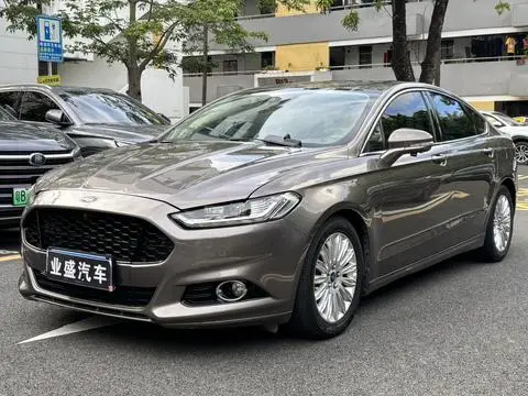 Ford 蒙迪欧 2013