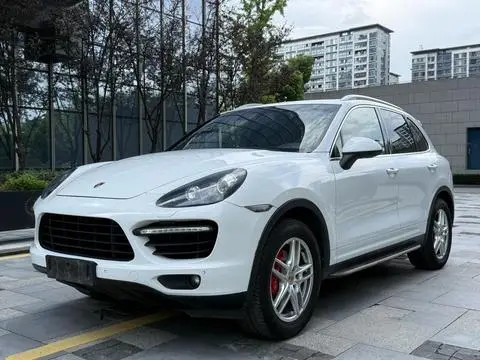 Porsche Cayenne 2011 — фото 1