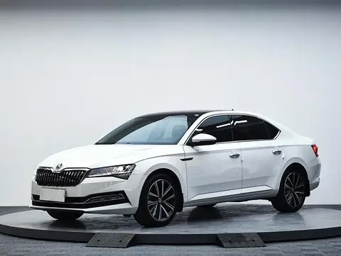 Skoda Superb 2024